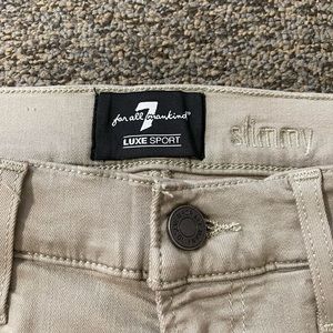 Label is for all mankind the name of the color is clean PO brand new men’s pants